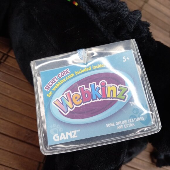 Webkinz Rockerz Dog Island Rhythm HM5112 Sealed Code Black Lab Plush Dreadlocks - Picture 4 of 14